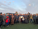 Миллион рублей в поддержку участников СВО собрали на конных скачках в Дзун-Хемчикском районе Тувы